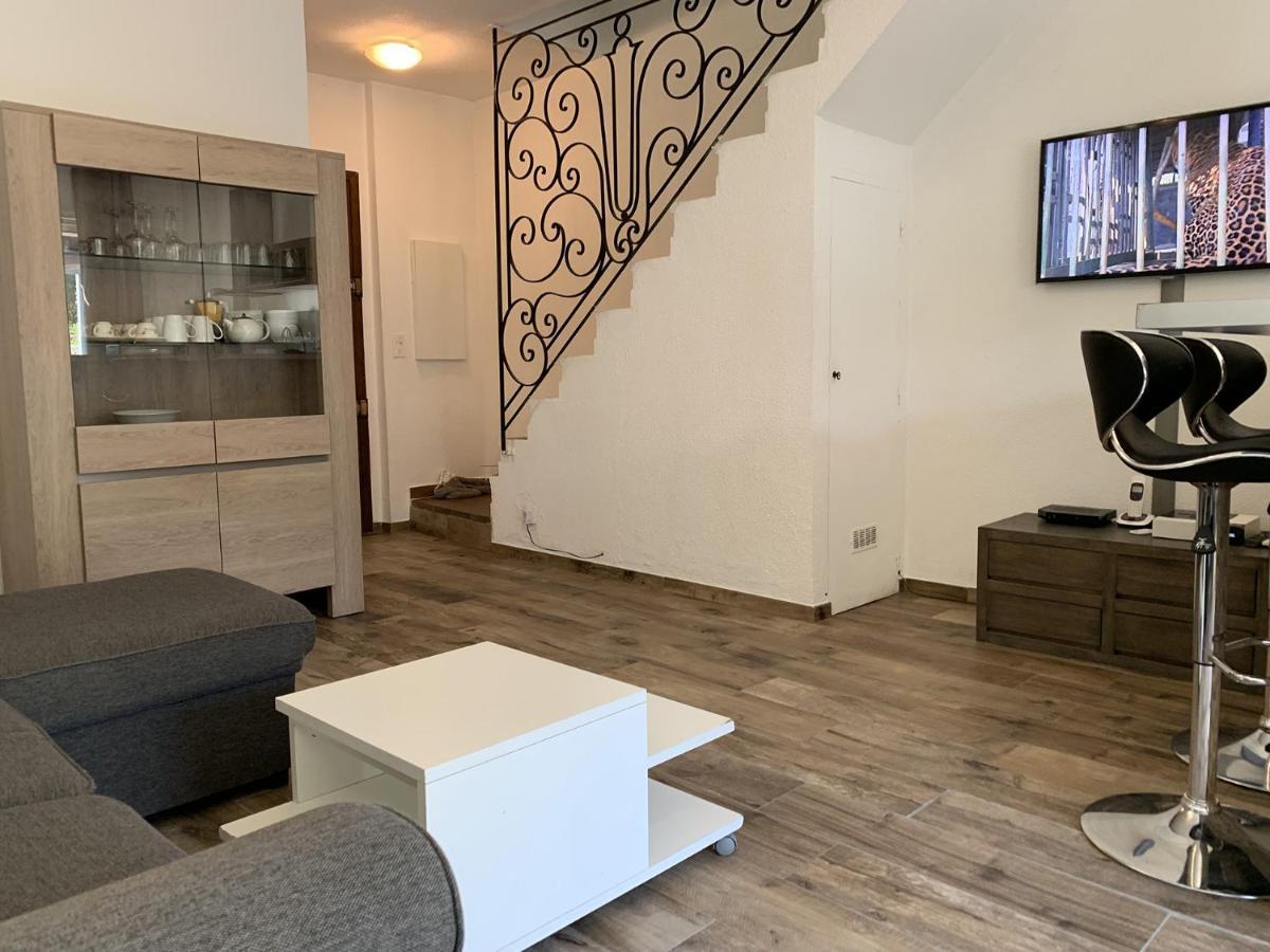 Appartement Maenat Borgo  Kültér fotó